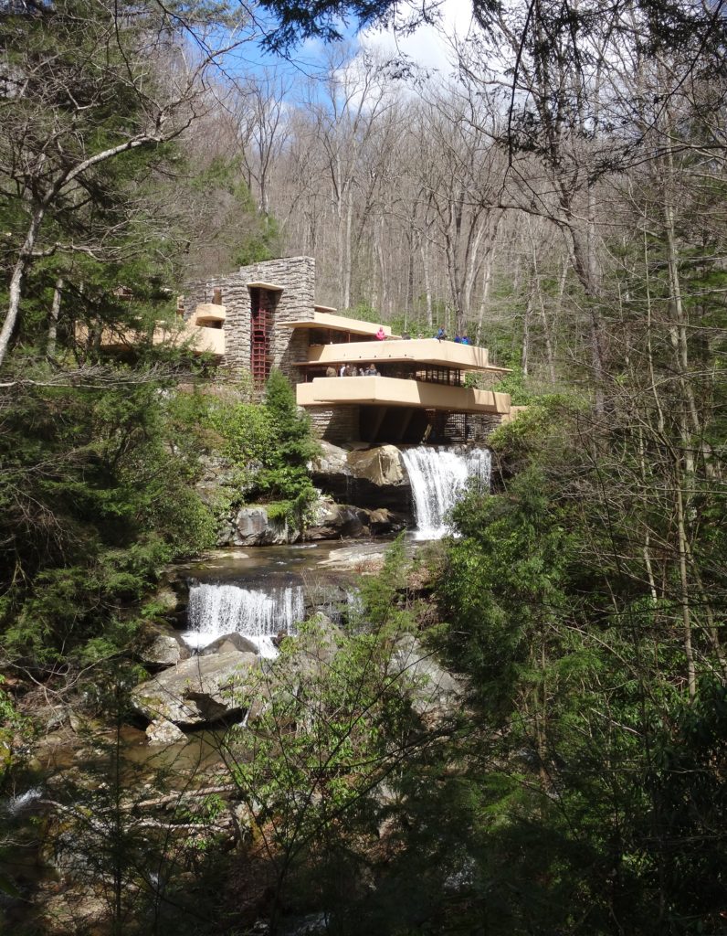 Frank Lloyd Wright's Fallingwater