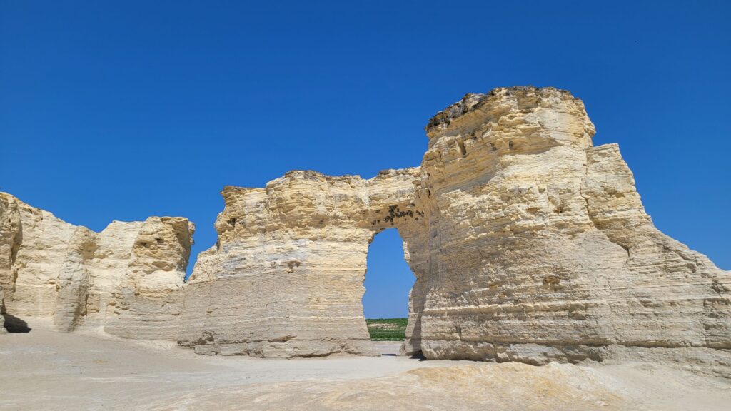 Monument Rocks-Kansas Badlands