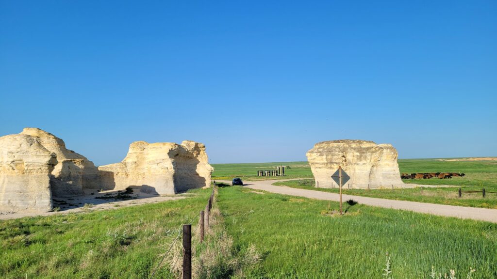 Little Pyramids-Kansas Badlands