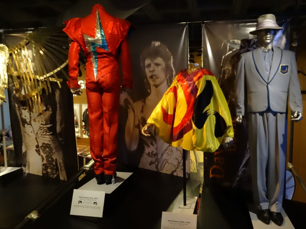 David Bowie, Rock and Roll Hall of Fame and Museum
