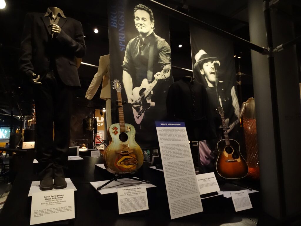 Bruce Springsteen, Rock and Roll Hall of Fame and Museum
