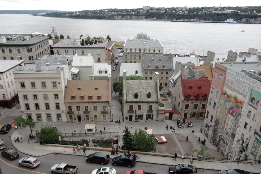 Basse-Ville Quebec City and La Fresque des Québécois