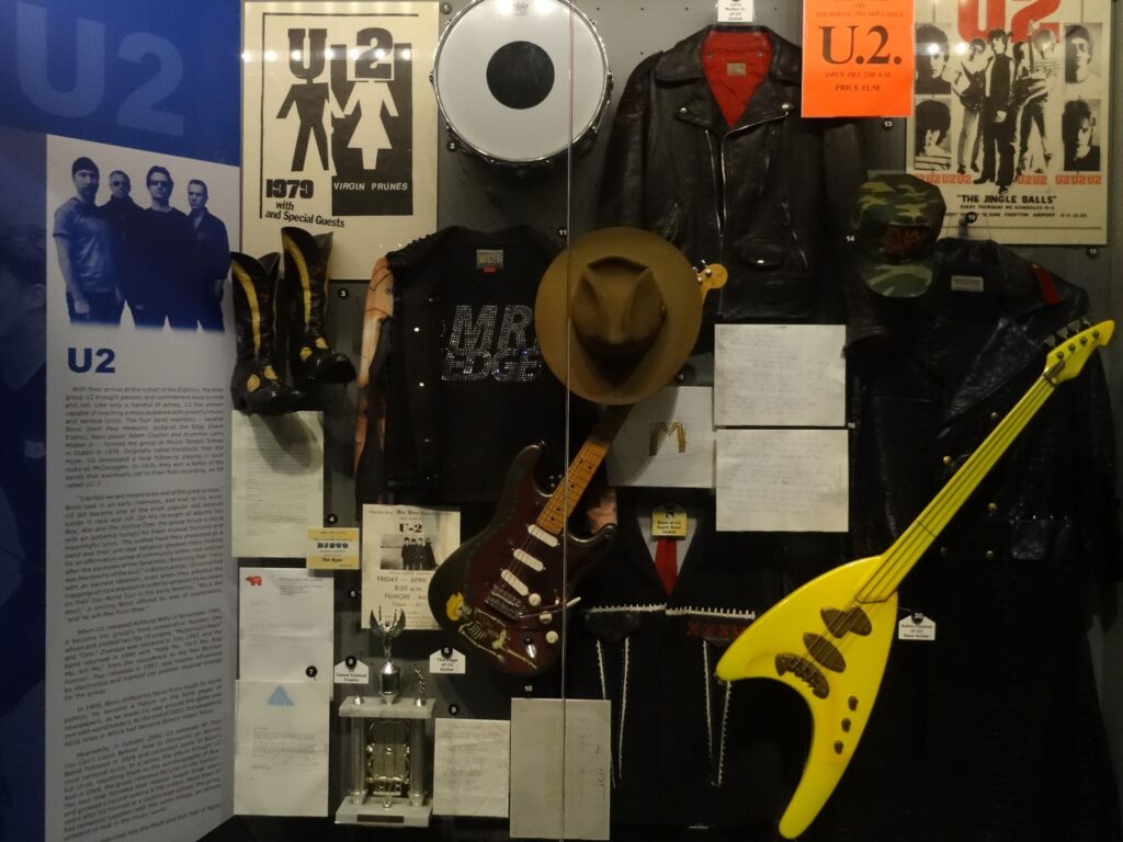 U2, Rock and Roll Hall of Fame and Museum, Cleveland