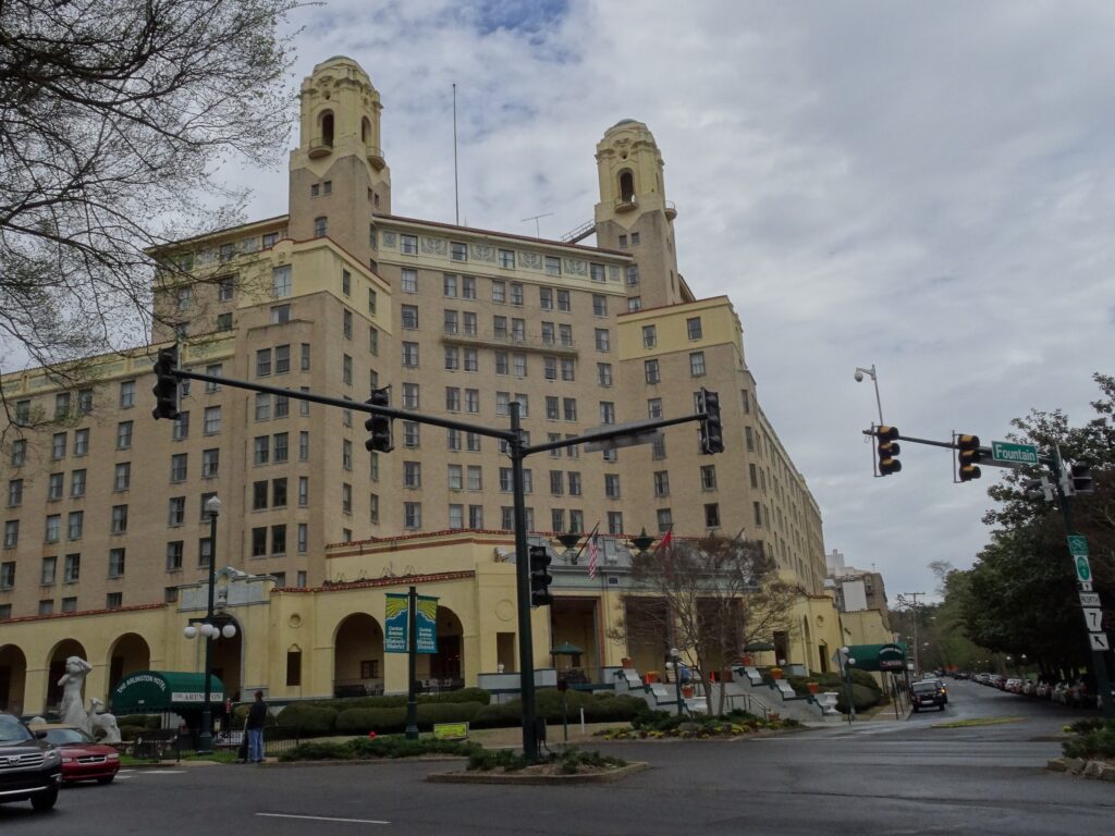 Arlington Resort Hotel and Spa