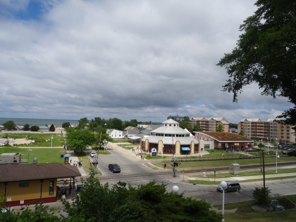 Saint Joseph from Lake Bluff Park to Silver Beach