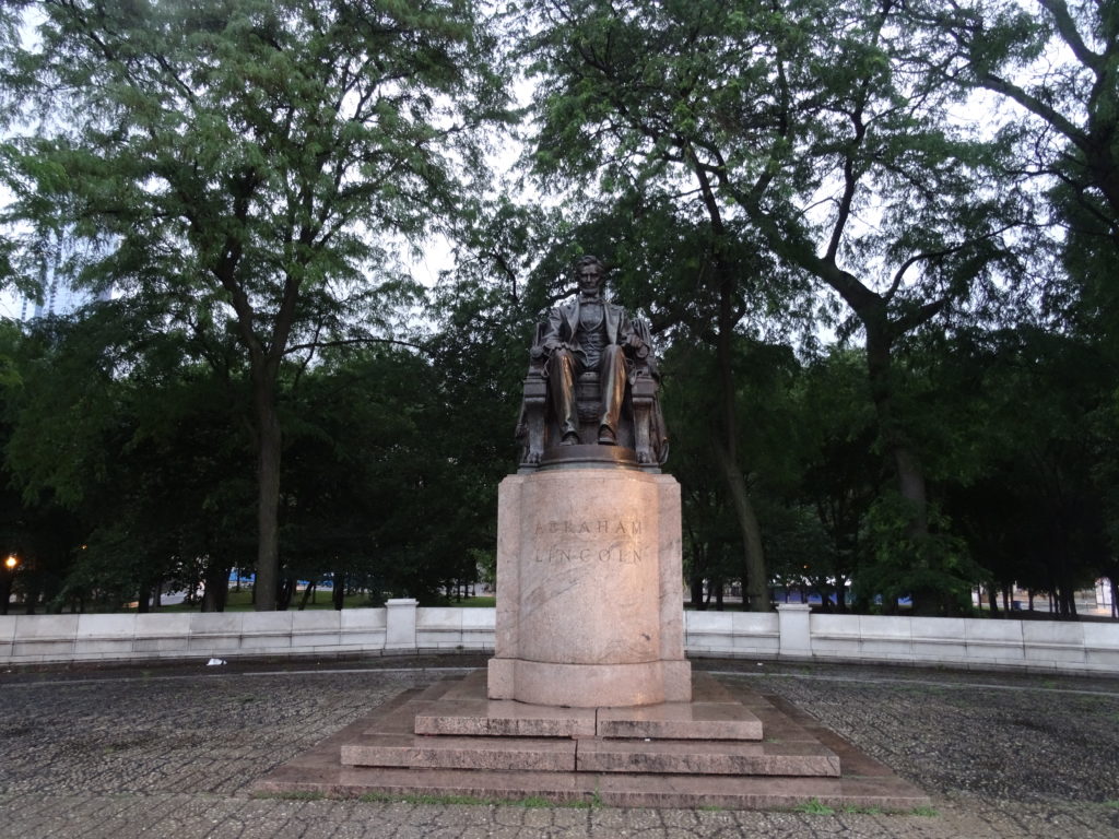 Abraham Lincoln statue, Grant Park, Chicago
